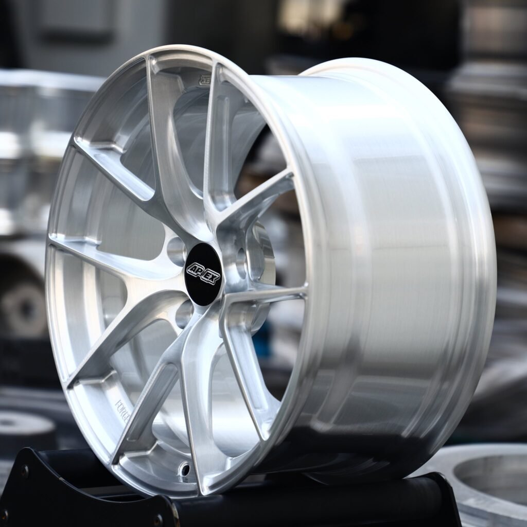 5x130 wheels – Hyper Silver 5 Y-Spoke (APEX VS-5RS-Style), side view