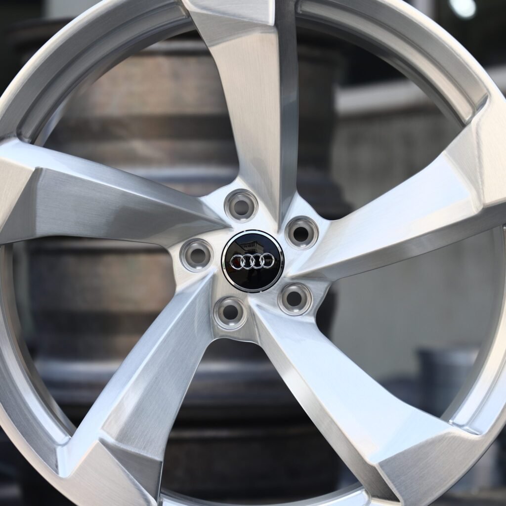 Audi A6 wheels – Brushed Silver 5-Spoke Rotor (Audi OEM-Style), angled view