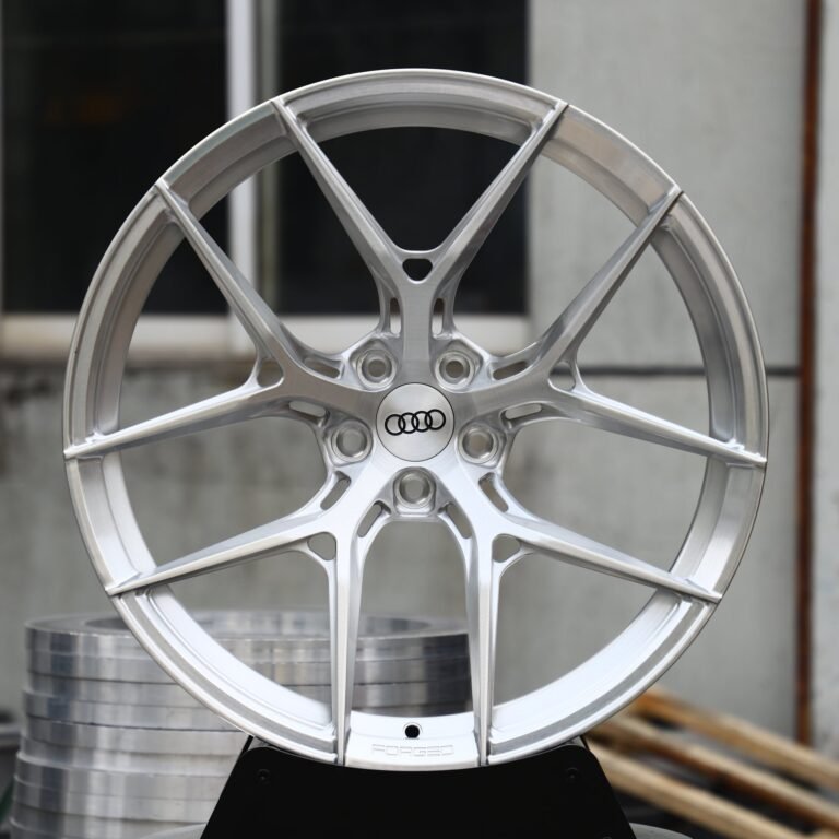 Audi A4 wheels – Brushed Silver 5 Y-Spoke (Audi OEM-Style), front view