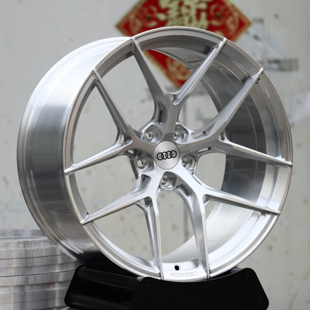 Audi A6 wheels – Brushed Silver 5 Y-Spoke (Audi OEM-Style), angled view