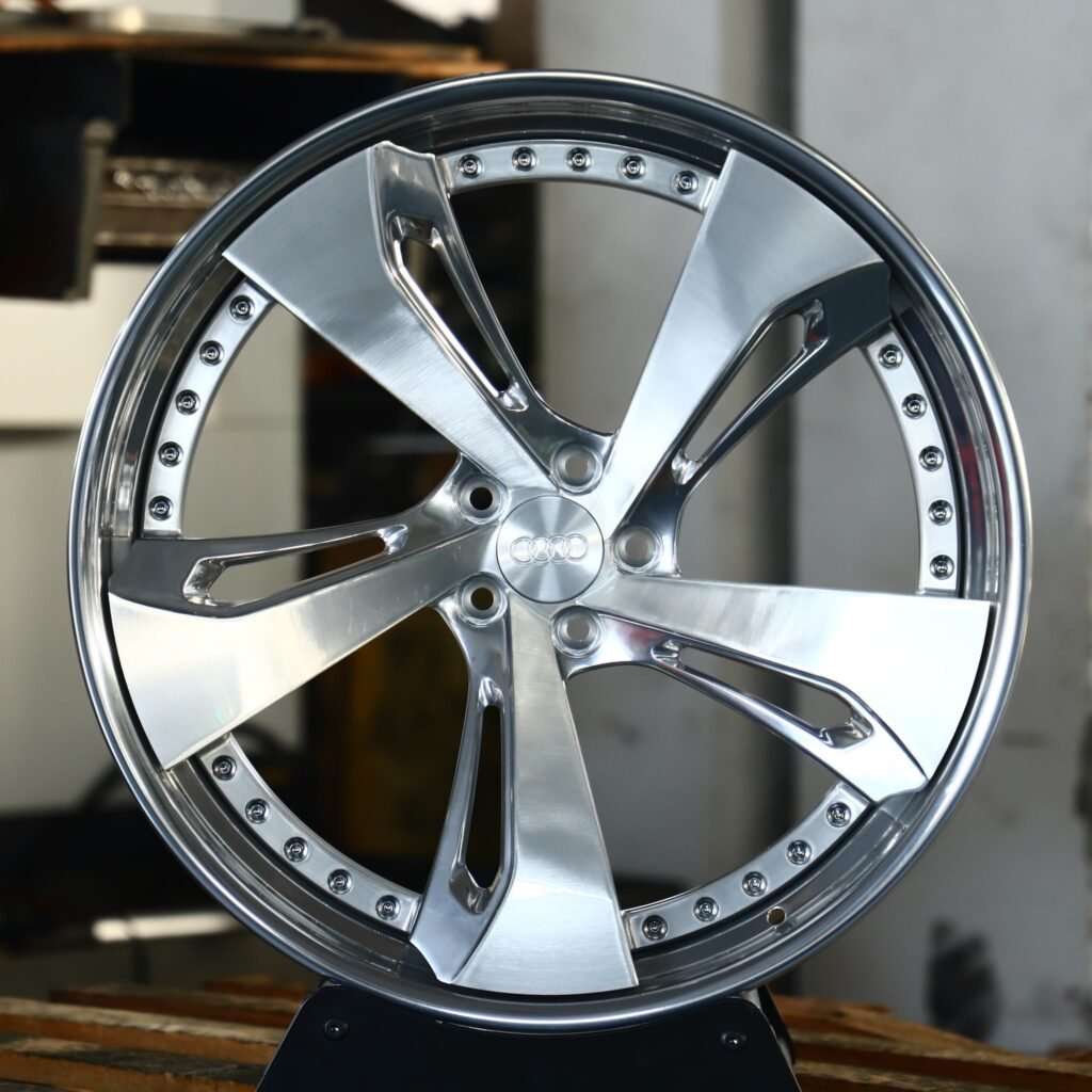 Audi A4 wheels – Brushed Silver Directional 5-Spoke 2-Piece (Audi OEM-Style), front view