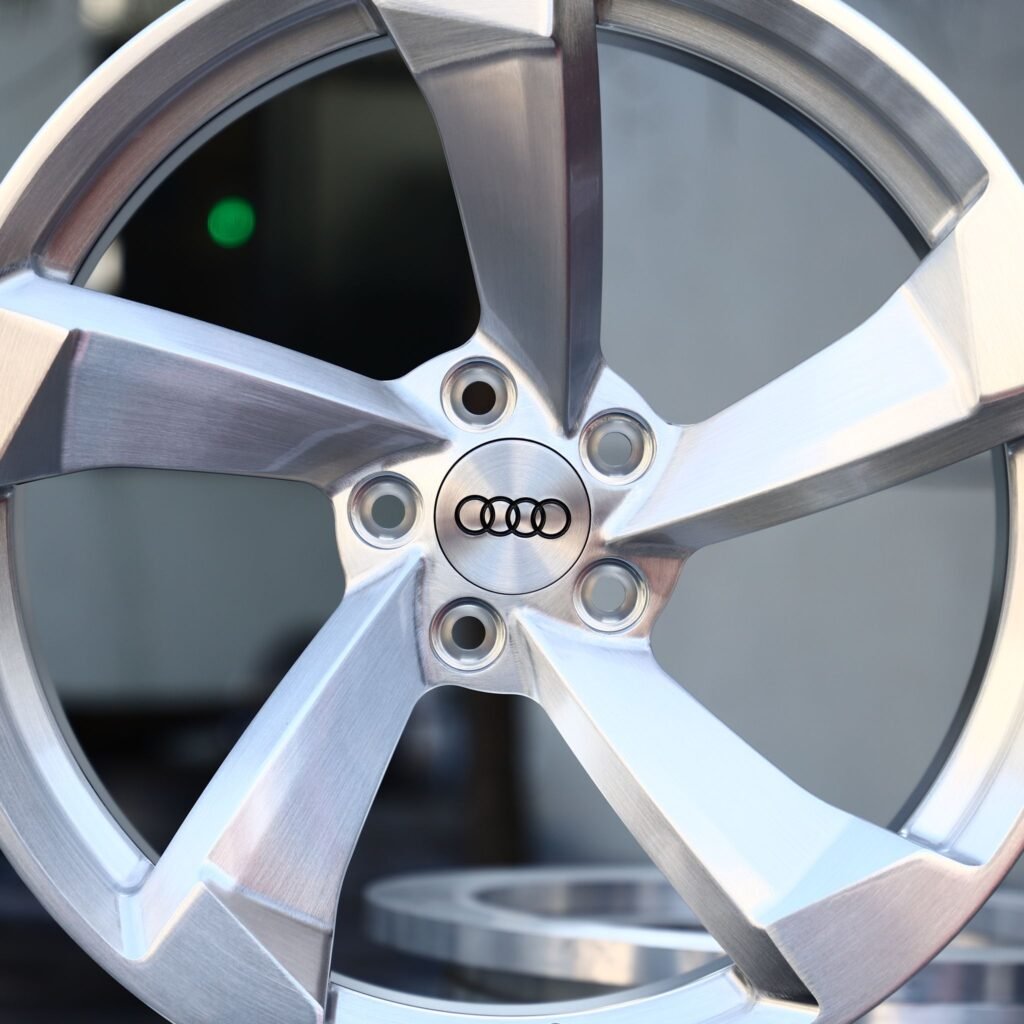 Audi RS3 8Y wheels – Brushed Silver Directional 5-Spoke (Audi OEM-Style), lip and barrel detail