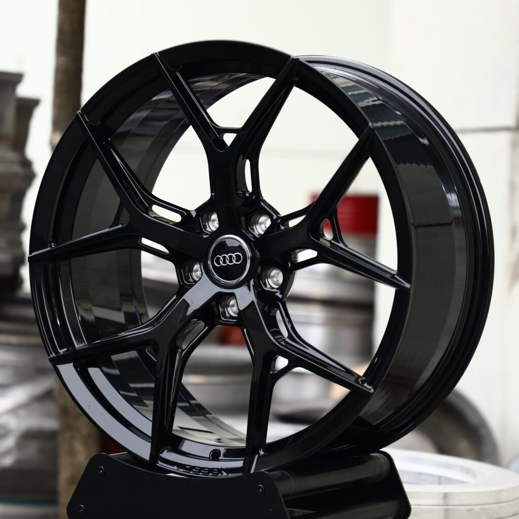 5x112 wheels – Gloss Black 5 Y-Spoke (Audi OEM-Style), side view