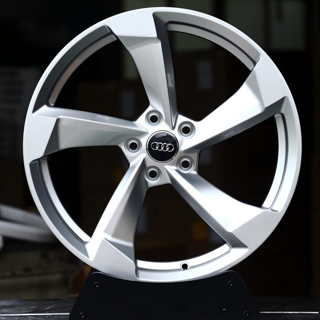 Audi A4 wheels – Hyper Silver 5-Spoke Rotor (Audi OEM-Style), front view