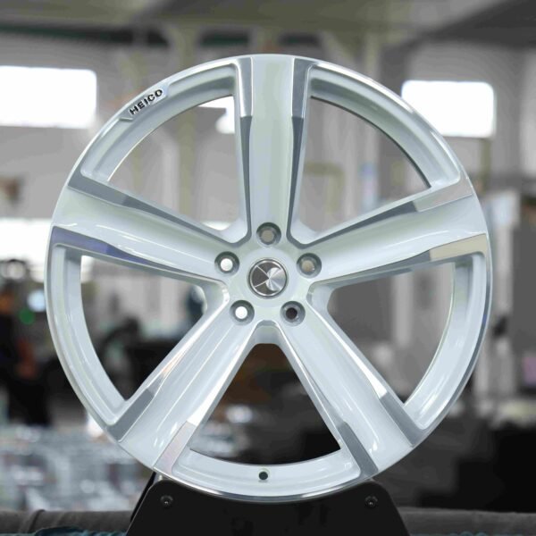 Mercedes-Benz E-Class W213 wheels – Silver / Machined 5-Spoke Machined Face (Mercedes-Benz OEM-Style), front view