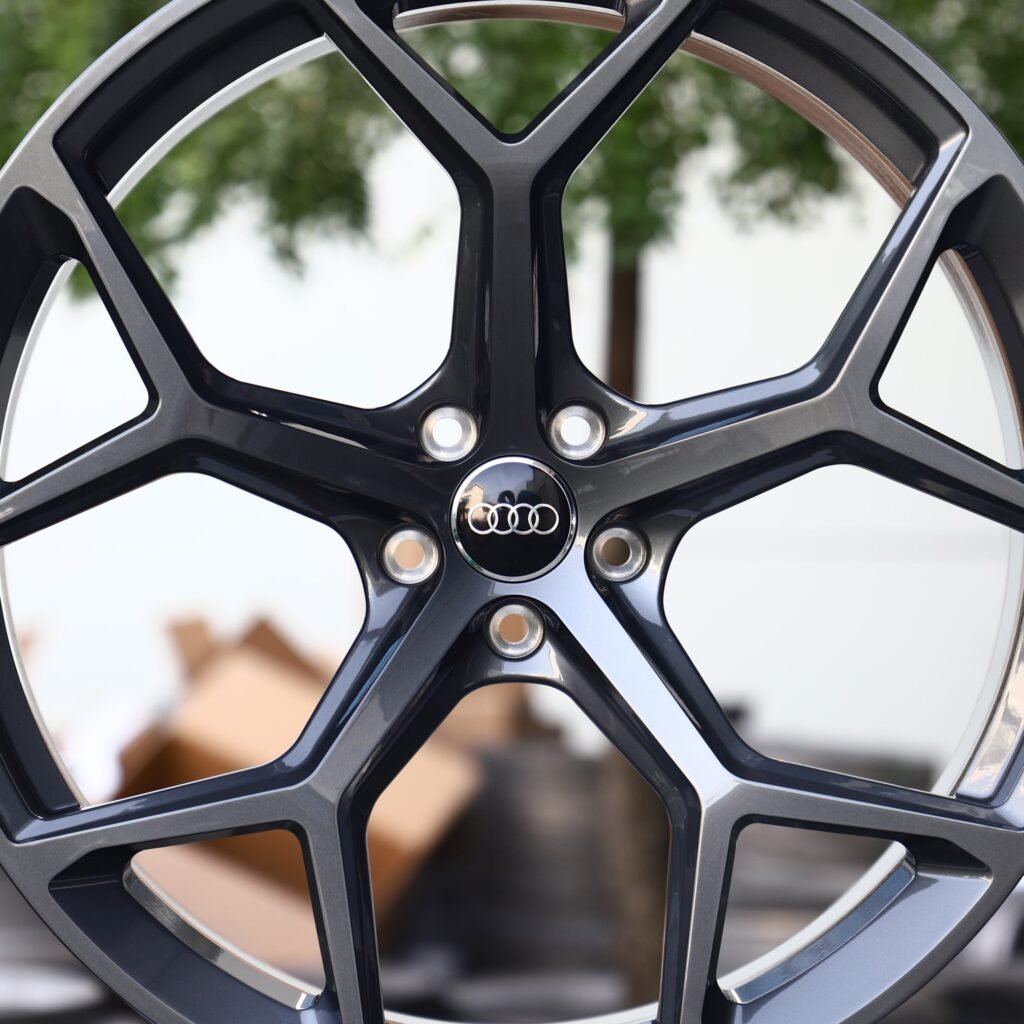 Audi RS3 8Y wheels – Bright Gray 5 Y-Spoke, lip and barrel detail