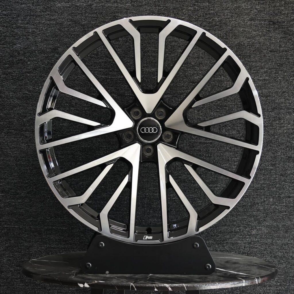 Audi Style Gloss Black Split-Spoke Machined Face Forged Wheels - Audi A6 / Audi Q7 Fitment (5-Lug) Monoblock forged wheel