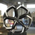 Lynk & Co OEM-Style Black / Machined 5-Blade Forged Wheels – Lynk & Co 01 Fitment (5-Lug)