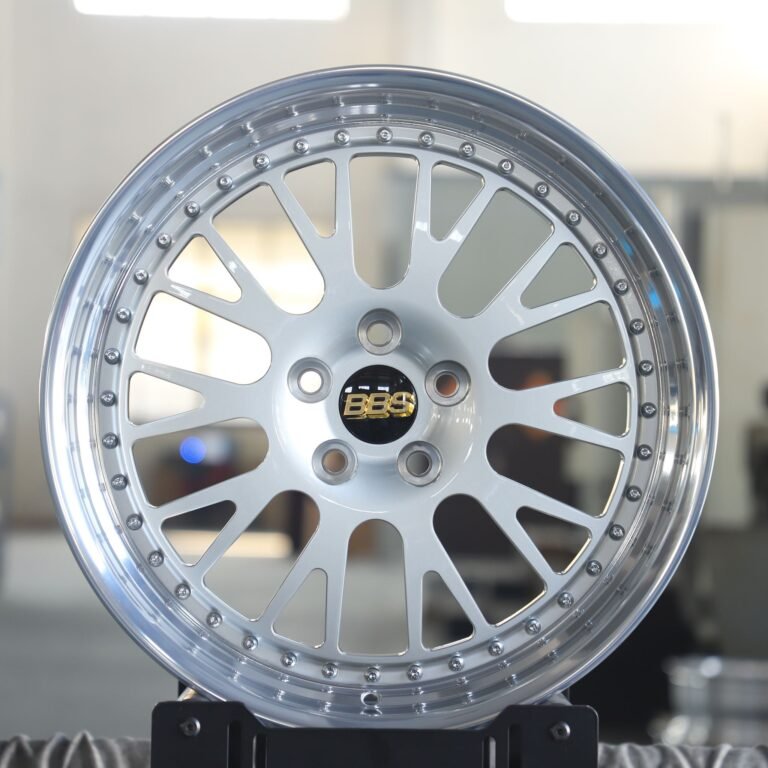 BMW M3 E46 wheels – Bright Silver 10 Y-Spoke Riveted Polished (BBS LM-Style), front view