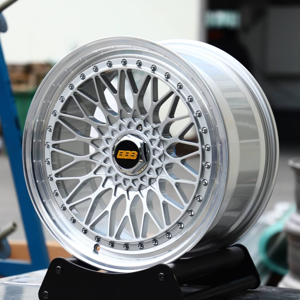 BBS Bright Silver 17-Spoke Riveted Forged Wheels - BMW 5 Series / Audi A6 Fitment (5-Lug) view 3