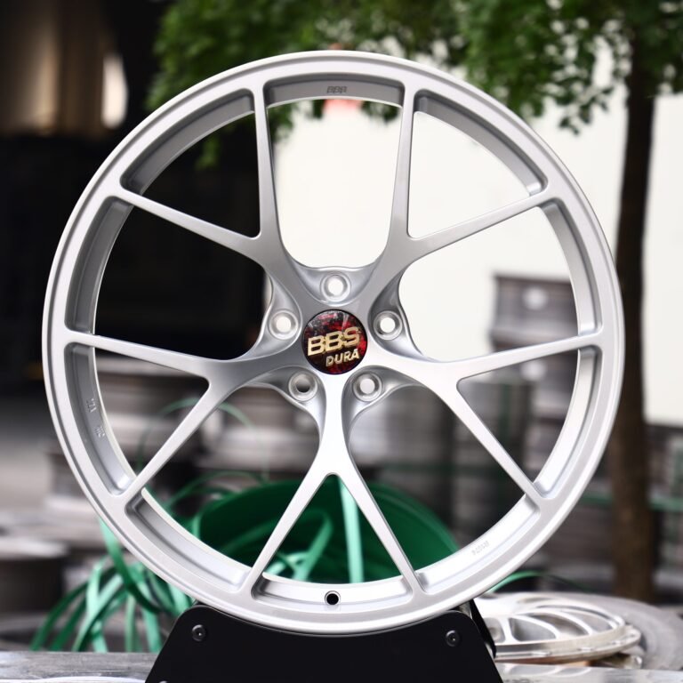 BMW M3 G80 wheels – Bright Silver 5 Y-Spoke (BBS RI-D-Style), front view