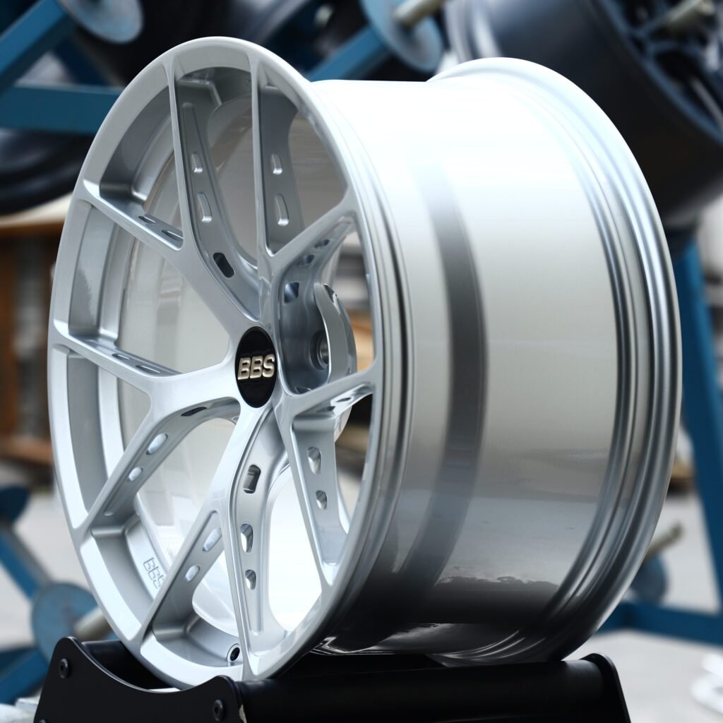5x120 wheels – Bright Silver / Silver 5 Y-Spoke (BBS CI-R-Style), side view