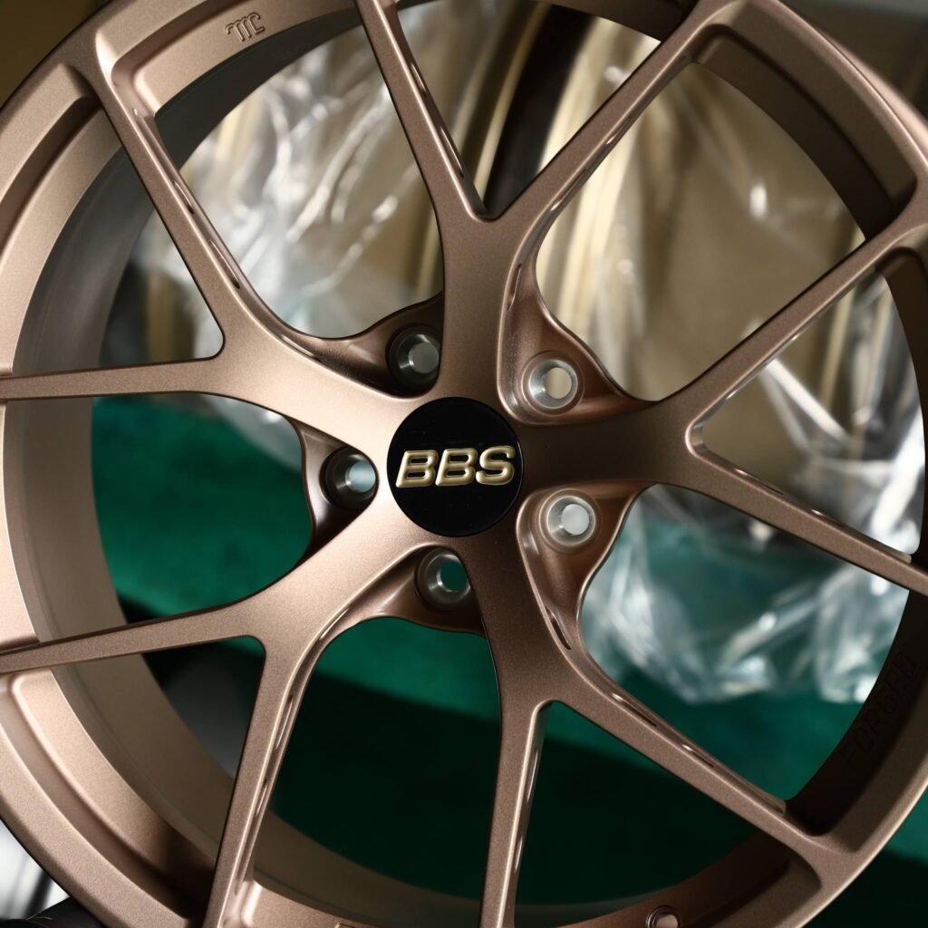 Lamborghini Huracan wheels – BBS Bronze 6 Y-Spoke, lip and barrel detail