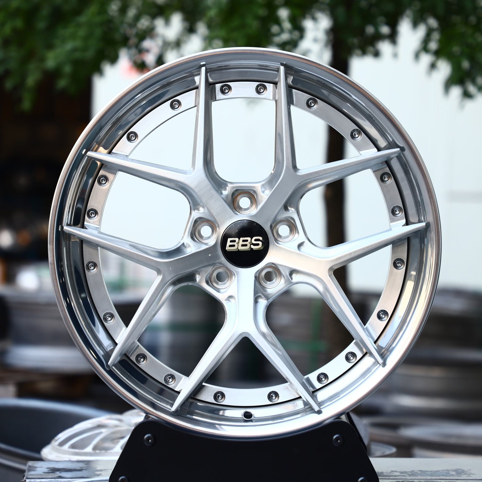 BMW M3 G80 wheels – Brushed Silver 2-Piece 5 Y-Spoke Deep Lip (BBS RI-D-Style), front view