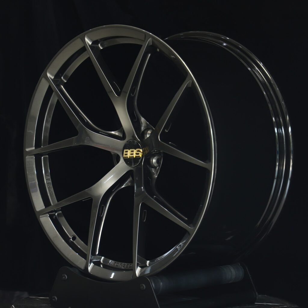 5x112 wheels – BBS Gloss Black 5 Y-Spoke, side view