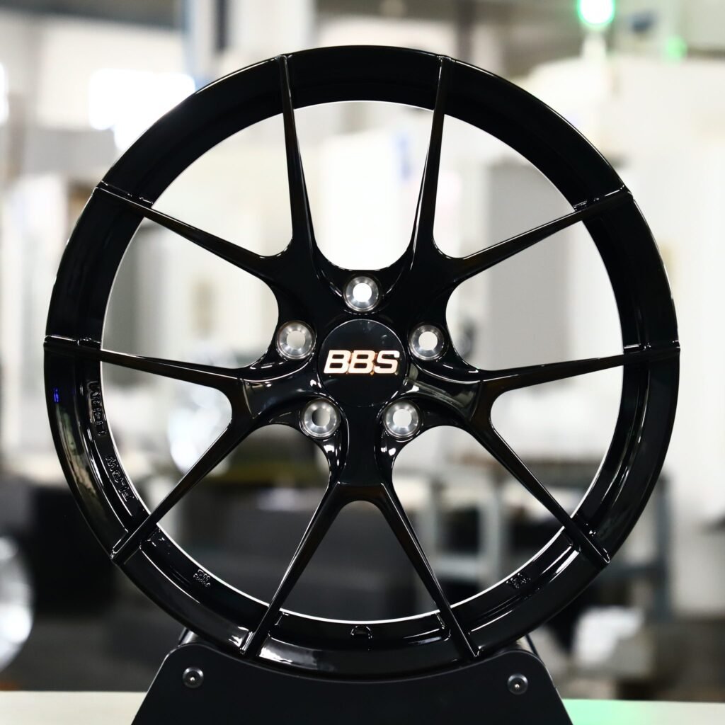 BMW M3 G80 wheels – Gloss Black 5 Y-Spoke (BBS RI-D-Style), front view