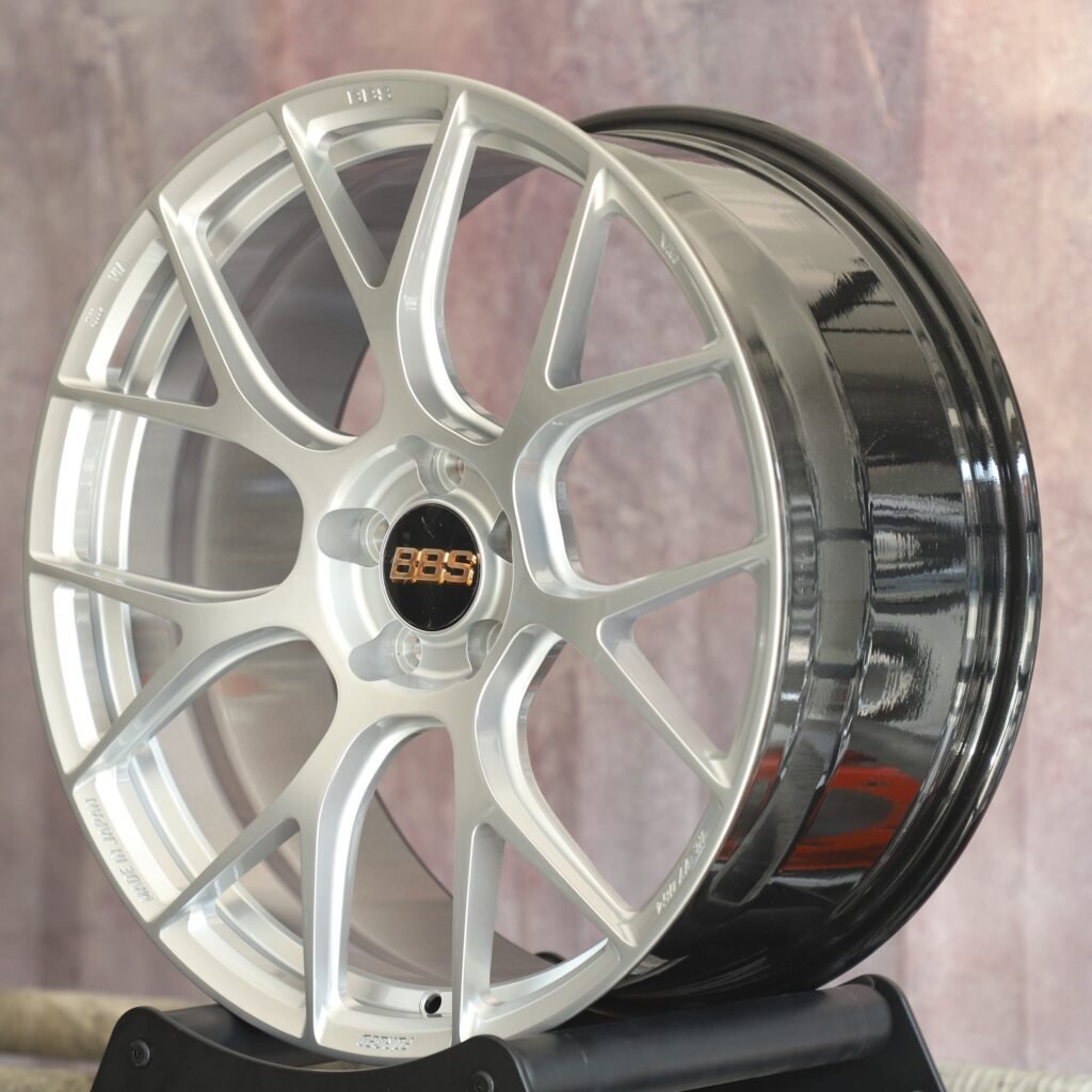 BMW M3 F80 wheels – Gloss Silver 7 Y-Spoke (BBS RE-V7-Style), lip and barrel detail