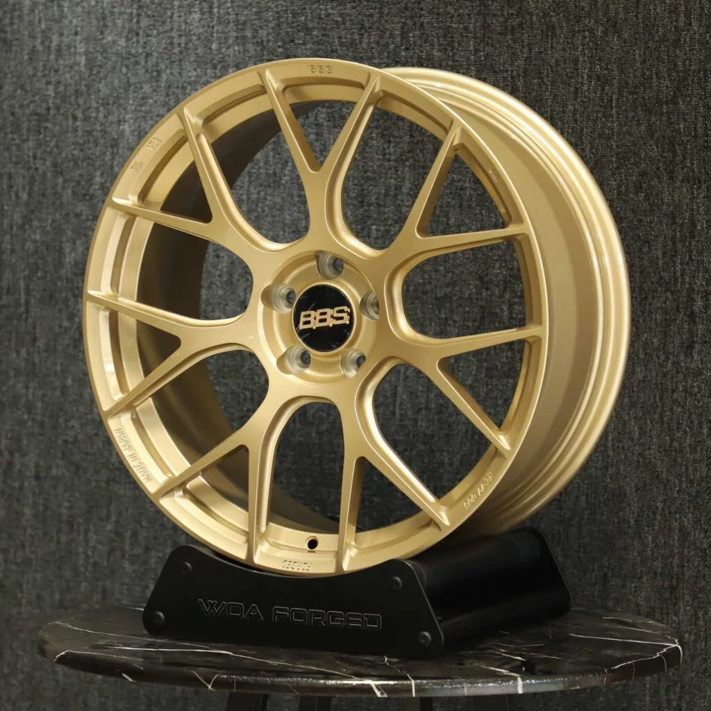 BMW M3 F80 wheels – Gold 7 Y-Spoke (BBS RE-V7-Style), lip and barrel detail