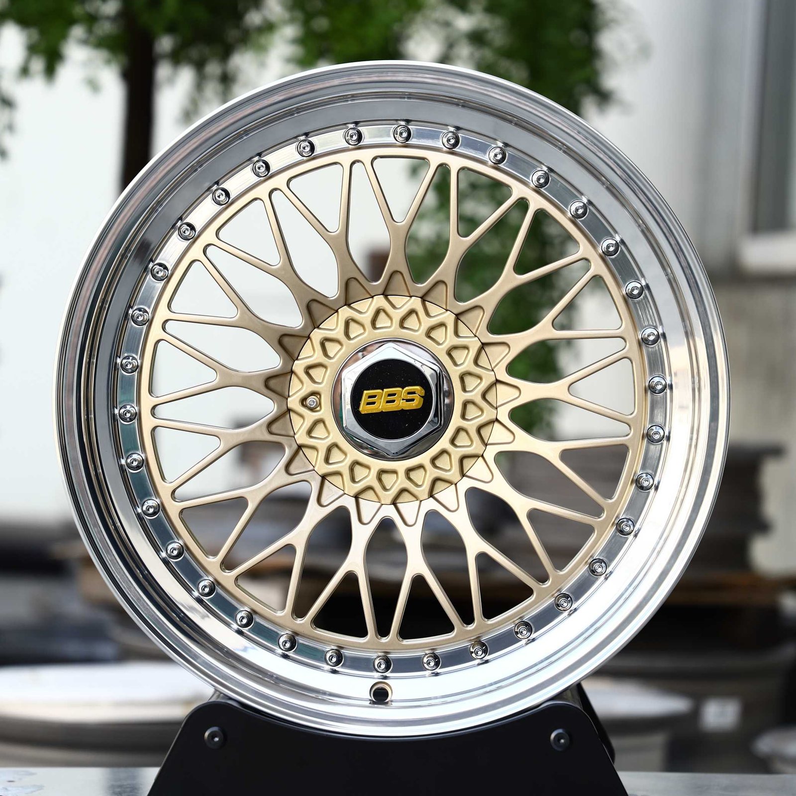 BMW M3 E46 wheels – Gold / Silver Deep Lip (BBS RS-Style), front view