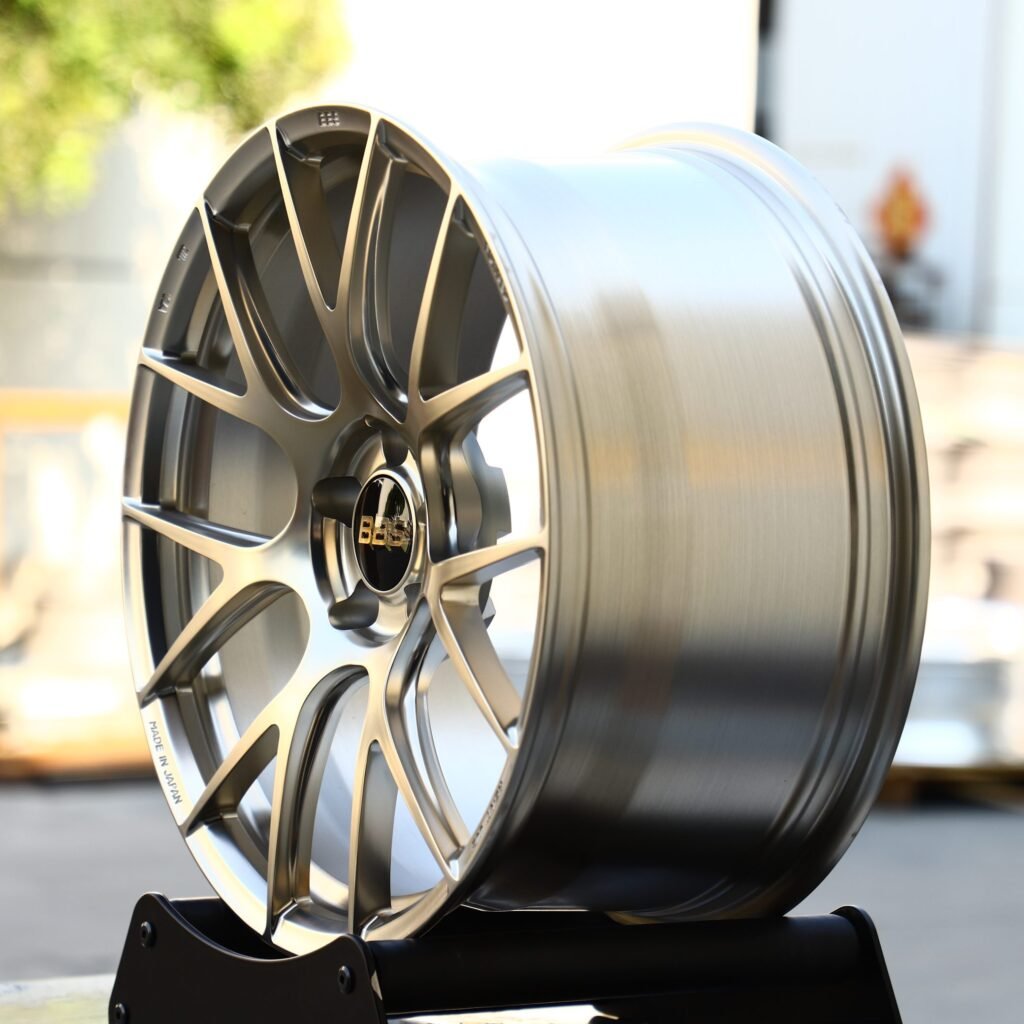BBS Hyper Silver 7 Y-Spoke Forged Wheels - BMW 5 Series / Audi A6 Fitment (5-Lug) view 3