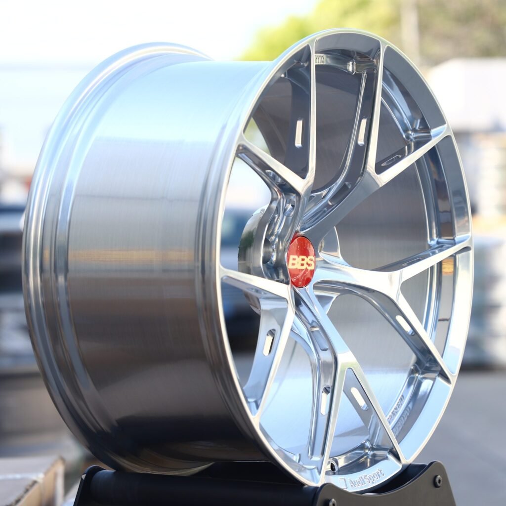 BMW M4 F82 wheels – Custom Finish 5 Y-Spoke Mirror Polished (BBS LM-Style), lip and barrel detail