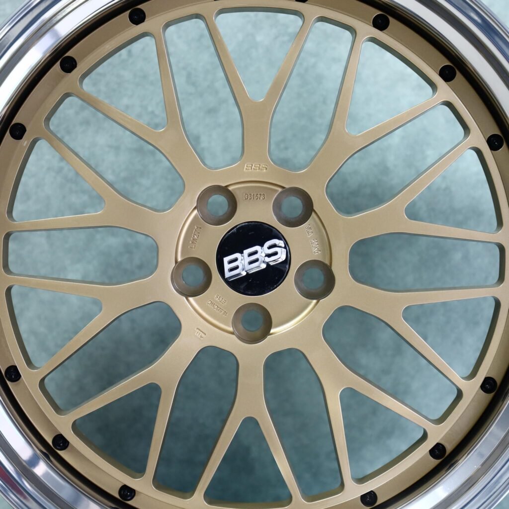 Lamborghini Huracan wheels – Gold Mesh Polished Lip 2-Piece (BBS LM-Style), lip and barrel detail