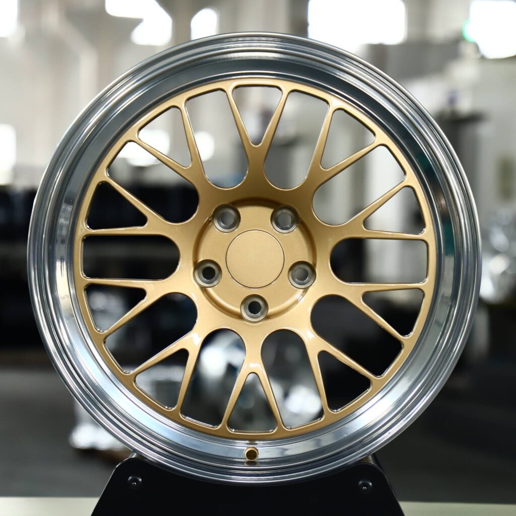 BMW M3 E46 wheels – Matte Gold Deep Lip (BBS LM-Style), front view
