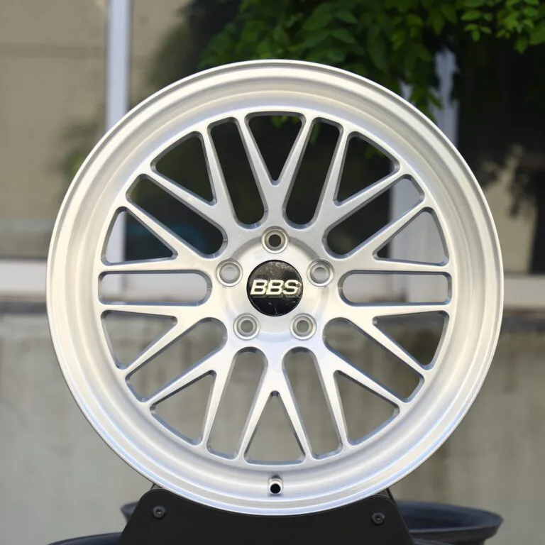 BMW M3 E46 wheels – Matte Silver 10 Y-Spoke Deep Lip (BBS LM-Style), front view