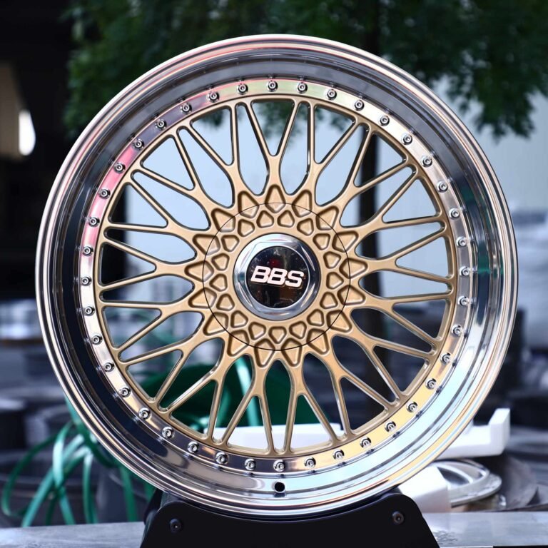 BMW M3 E46 wheels – Matte Silver 2-Piece Deep Lip (BBS RS-Style), front view