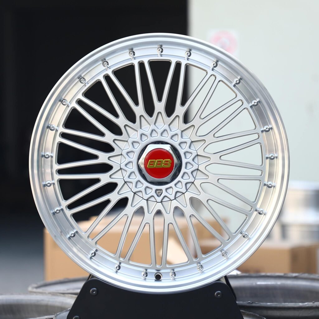BMW M3 E46 wheels – Matte Silver 2-Piece Riveted (BBS RS-Style), front view