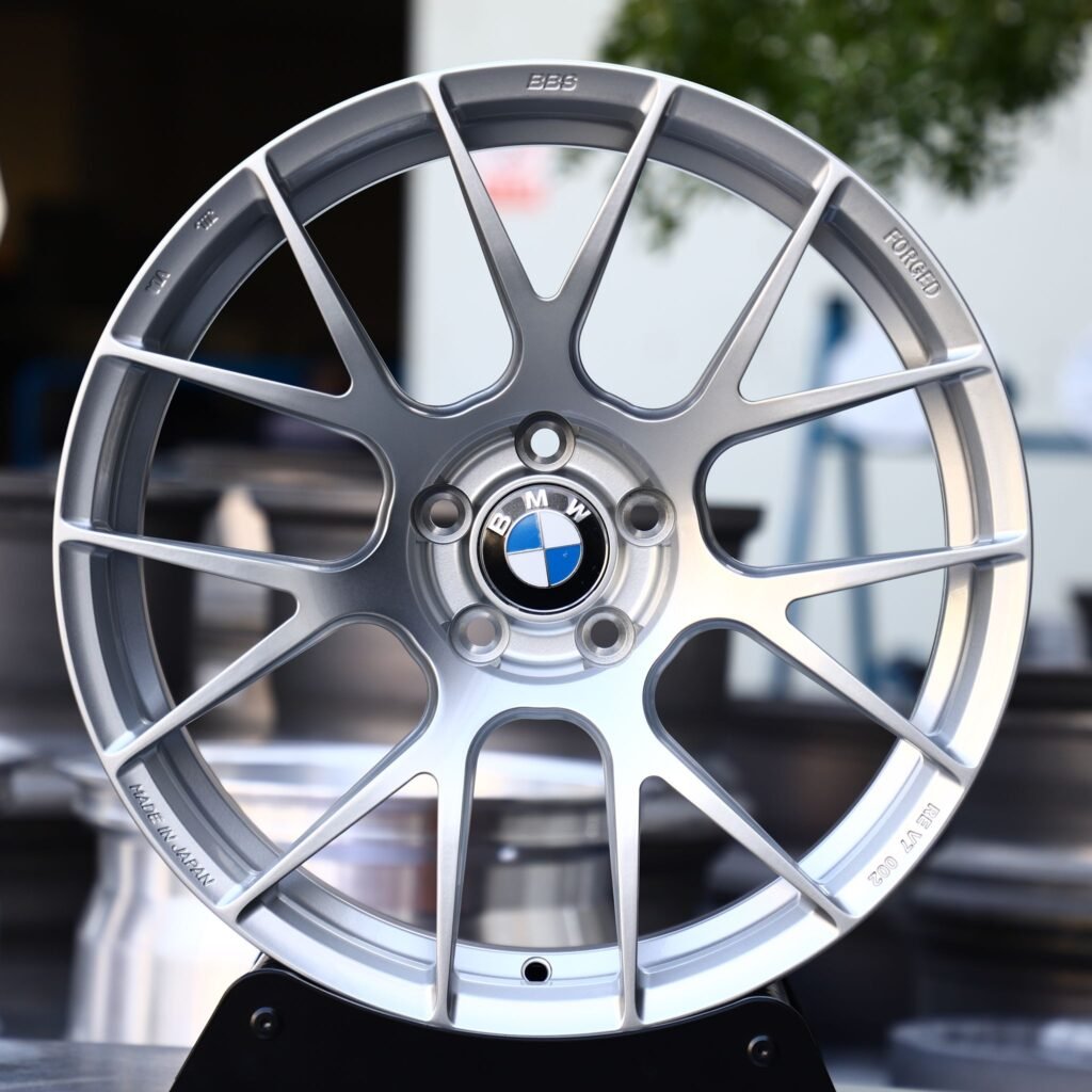 Toyota GR86 wheels – Matte Silver 7 Y-Spoke (BBS RE-V7-Style), front view