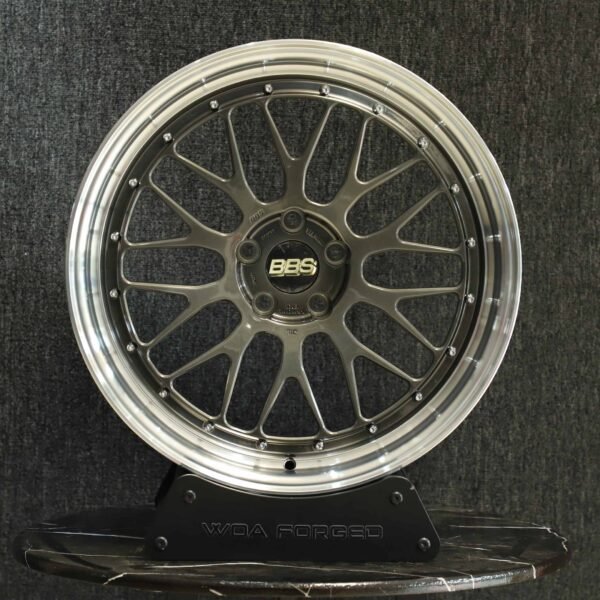BMW M3 E46 wheels – Metallic Gray 10-Spoke Deep Lip (BBS LM-Style), front view