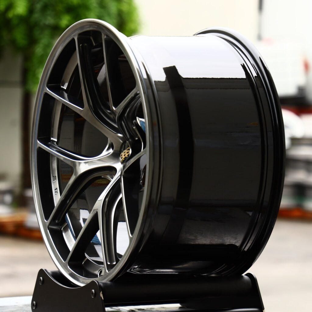 5x112 wheels – Metallic Gray 5 Y-Spoke (BBS RI-D-Style), side view