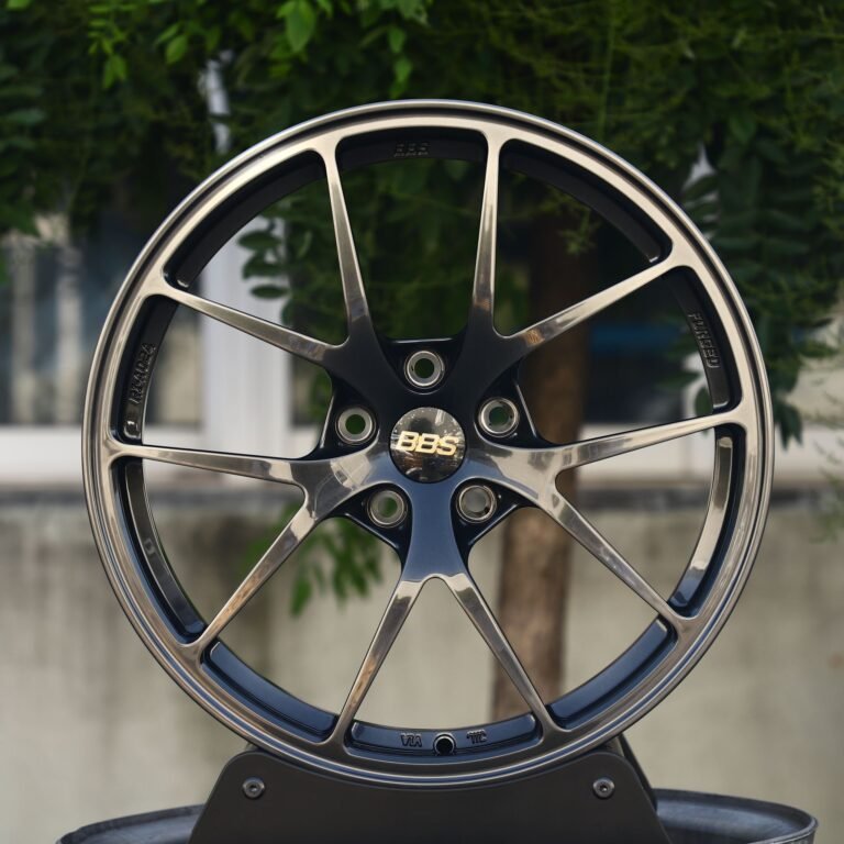 BMW M3 G80 wheels – Metallic Gray 5 Y-Spoke (BBS RI-D-Style), front view