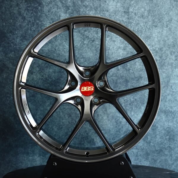 BMW M3 G80 wheels – Metallic Gray Custom (BBS RI-D-Style), front view