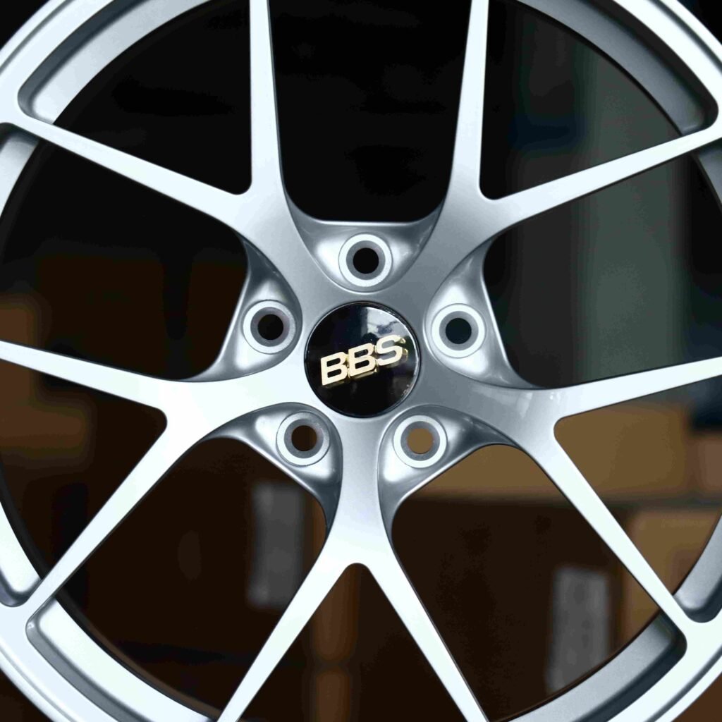 BMW M4 F82 wheels – Bright Silver 5 Y-Spoke (BBS RI-A-Style), lip and barrel detail