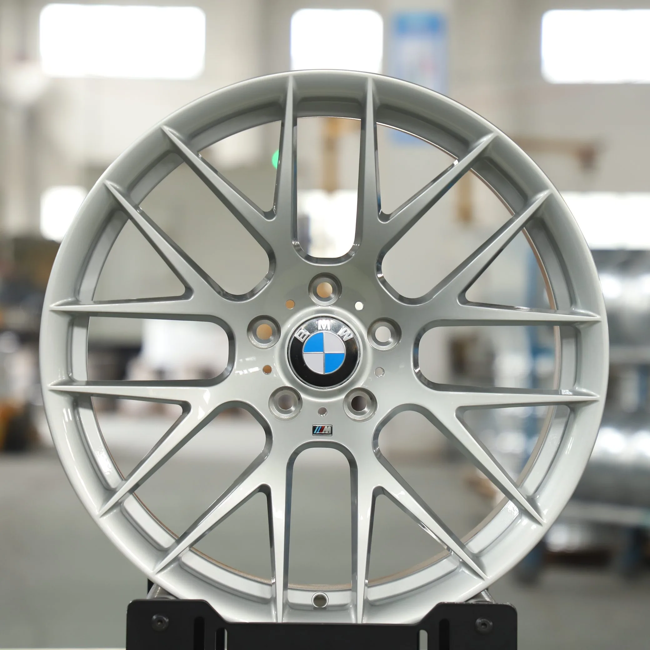BMW M3 E46 wheels – Bright Silver 8 Y-Spoke (BMW OEM-Style), front view