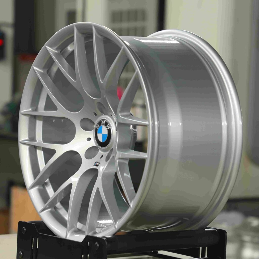 BMW M4 F82 wheels – Bright Silver 8 Y-Spoke (BMW OEM-Style), lip and barrel detail