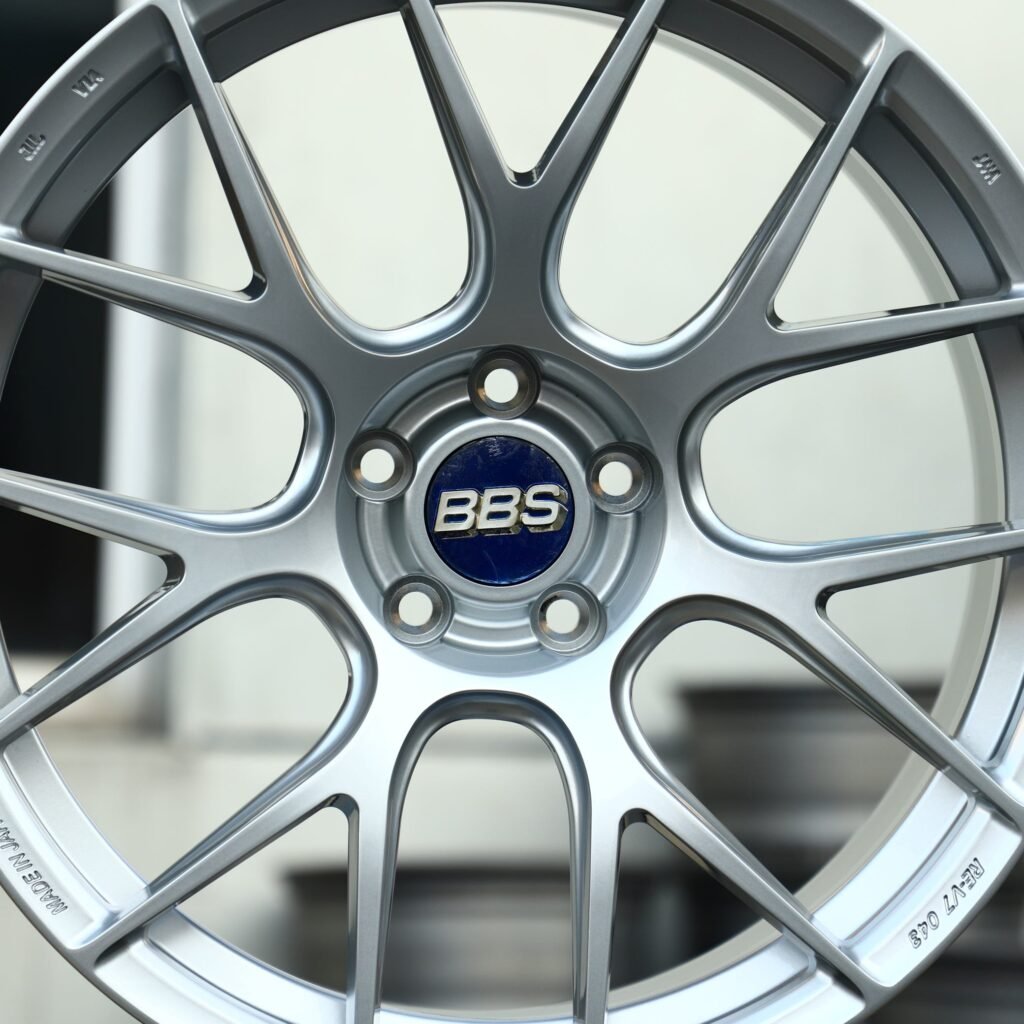 BBS Silver / Gloss Black 7 Y-Spoke Forged Wheels - BMW M3 / Audi RS5 Fitment (5-Lug) view 4