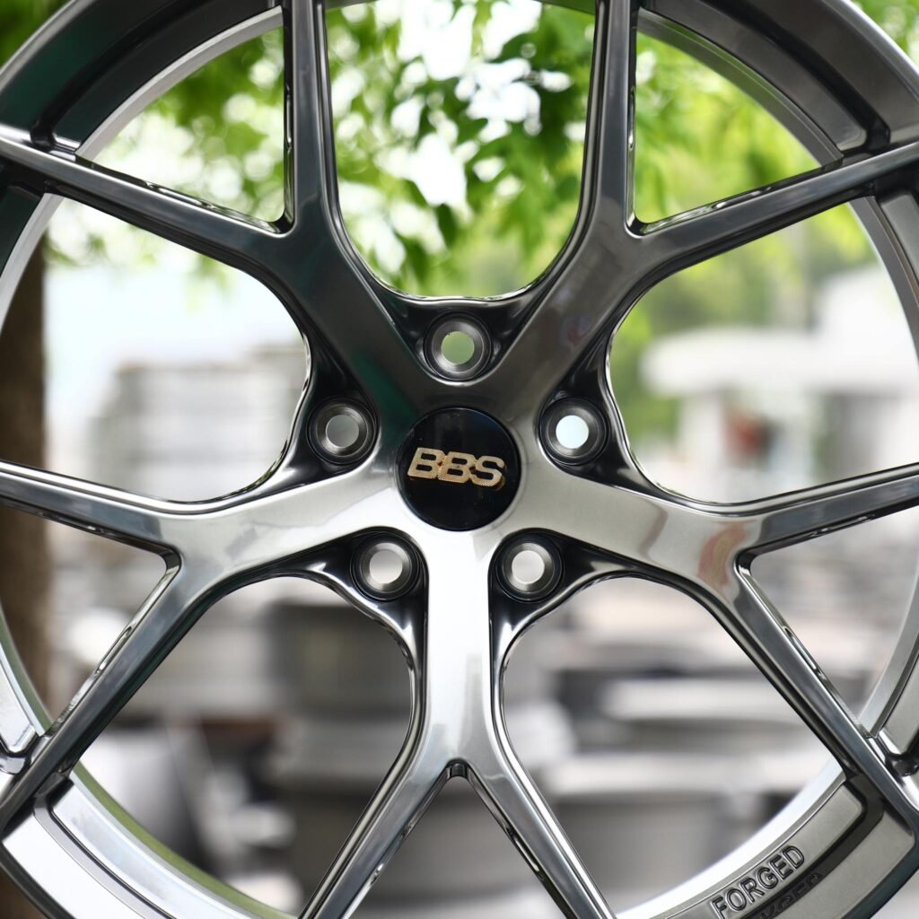 BMW M4 F82 wheels – Gloss Black Machined 5 Y-Spoke (BBS-Style), lip and barrel detail