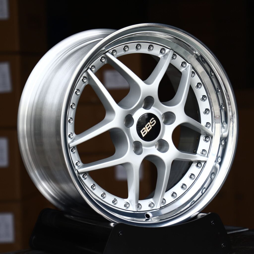Audi R8 wheels – Hyper Silver 5 Y-Spoke Polished Lip 2-Piece (BBS-Style), angled view