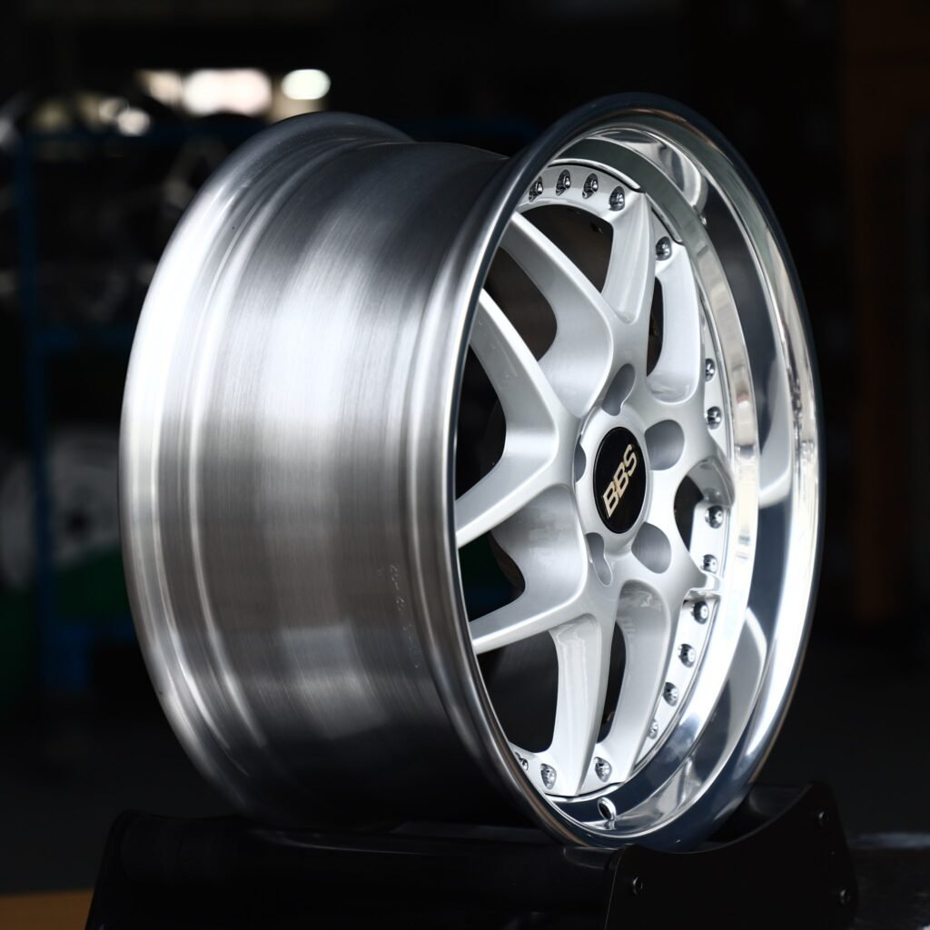 5x114.3 wheels – Hyper Silver 5 Y-Spoke Polished Lip 2-Piece (BBS-Style), side view