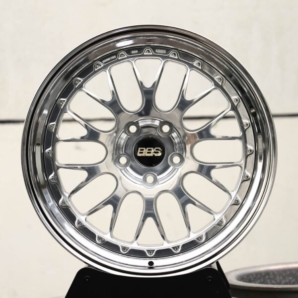 Audi R8 wheels – Mirror Polished Mesh (BBS-Style), front view