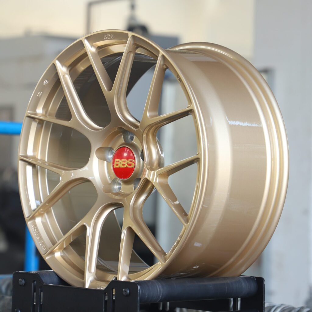 BMW M3 F80 wheels – Titanium Gold 7 Y-Spoke (BBS RE-V7-Style), lip and barrel detail