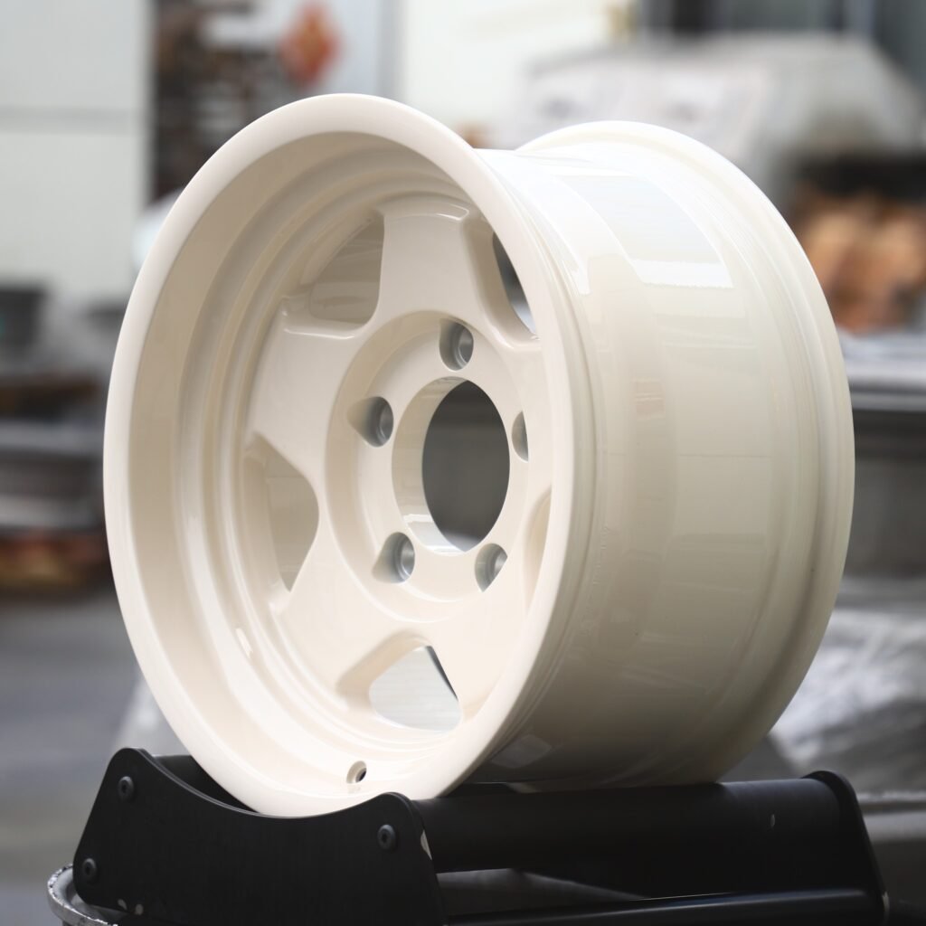 6x139.7 wheels – Beige 5-Spoke Deep Lip, side view