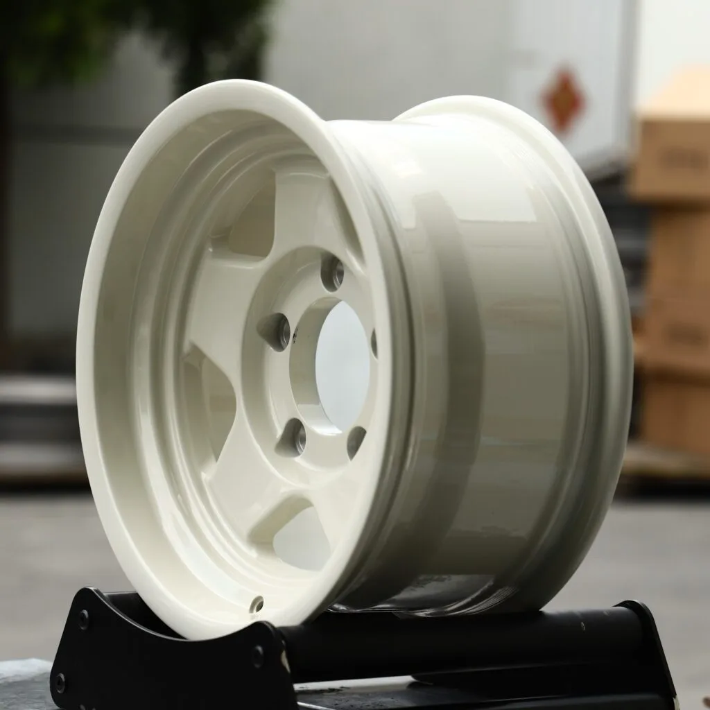 6x139.7 wheels – Beige 5-Spoke Deep Lip, side view