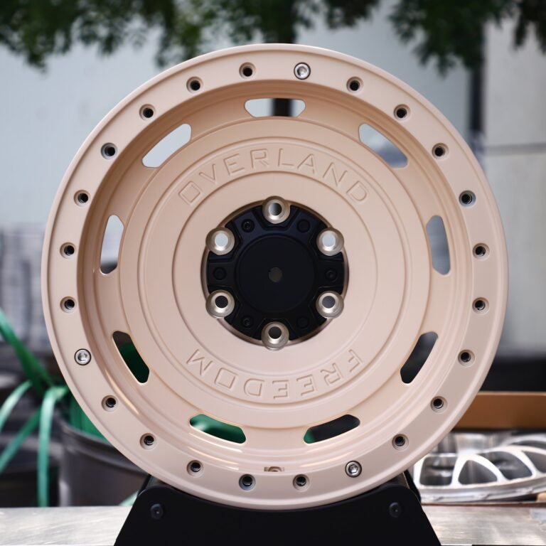 Ford F-150 wheels – Beige / Orange-Red Deep Lip, front view