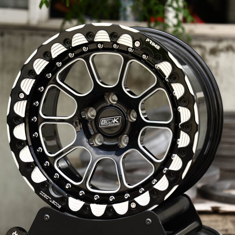 Chevrolet Silverado wheels – Belak Beadlock, front view