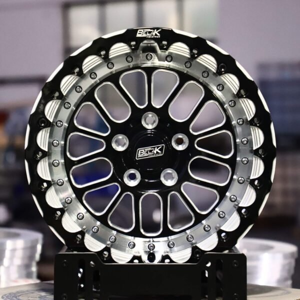 Ford Mustang wheels – Gloss Black Milled 15-Spoke Mesh Beadlock (Belak-Style), front view