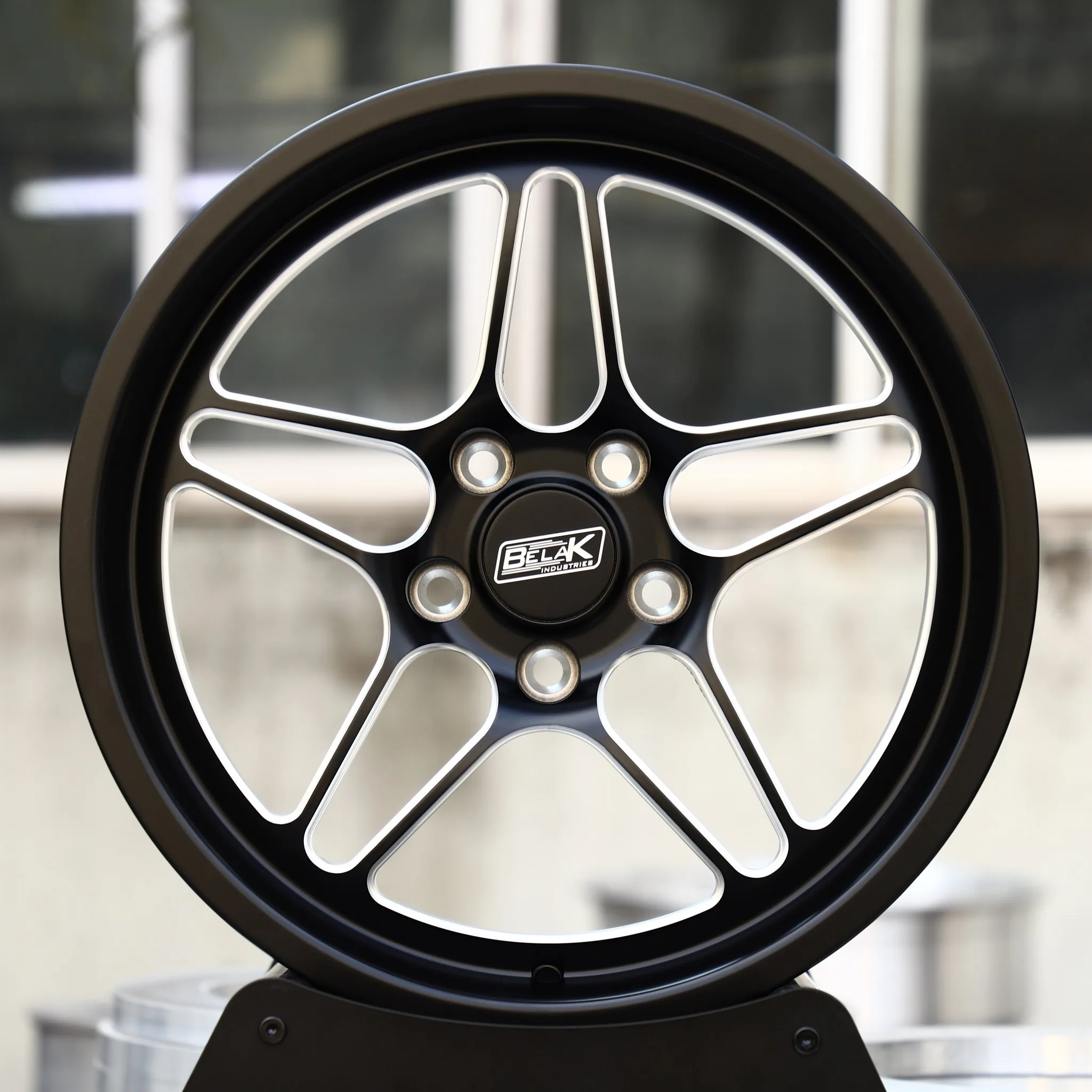 Ford Mustang wheels – Gloss Black / Machined 5 Split-Spoke (Belak-Style), front view